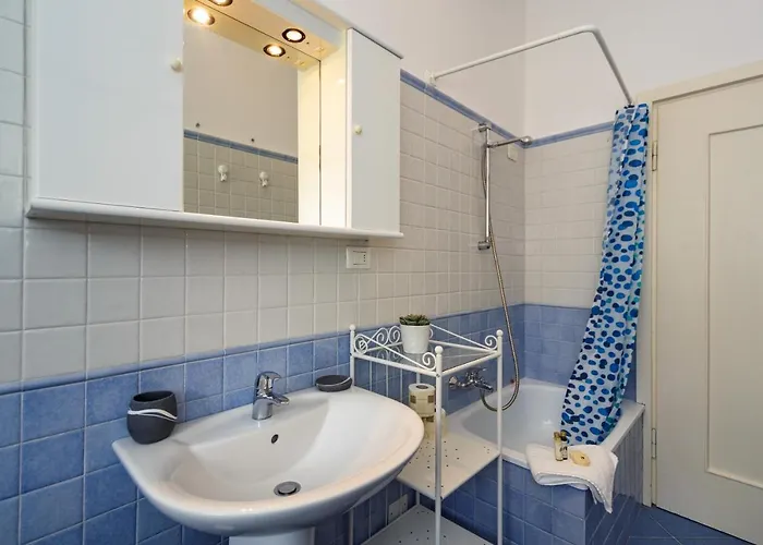 Apartment Casa Amica Tranquilla E Ben Posizionata *